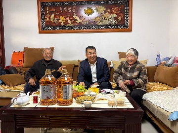 【長田動態(tài)】情暖重陽！長田實業(yè)攜愛入戶，把關懷送到員工長輩身邊